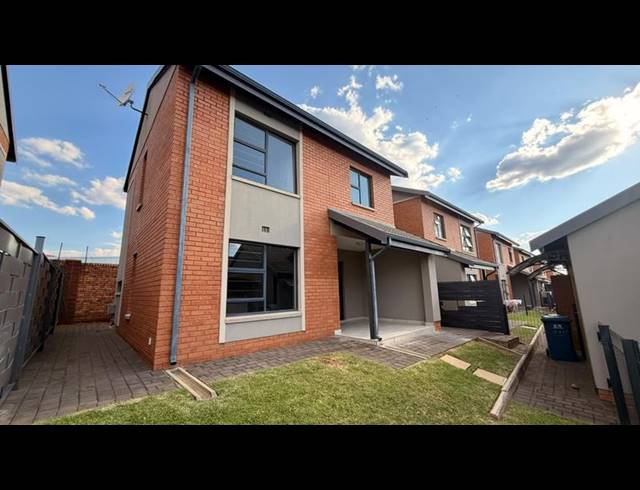 3 BEDROOM PROPERTY TO RENT IN ROODEPLAAT